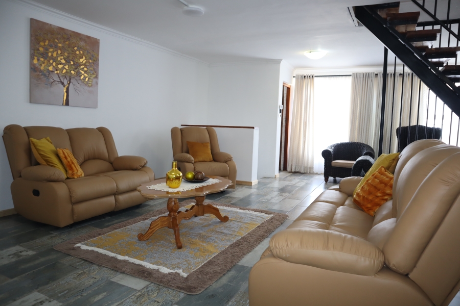 3 Bedroom Property for Sale in Wavecrest Eastern Cape